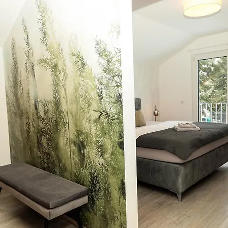 Zugzuflucht-neues, Modernes *