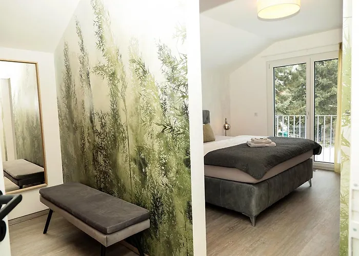 Zugzuflucht-neues, Modernes *